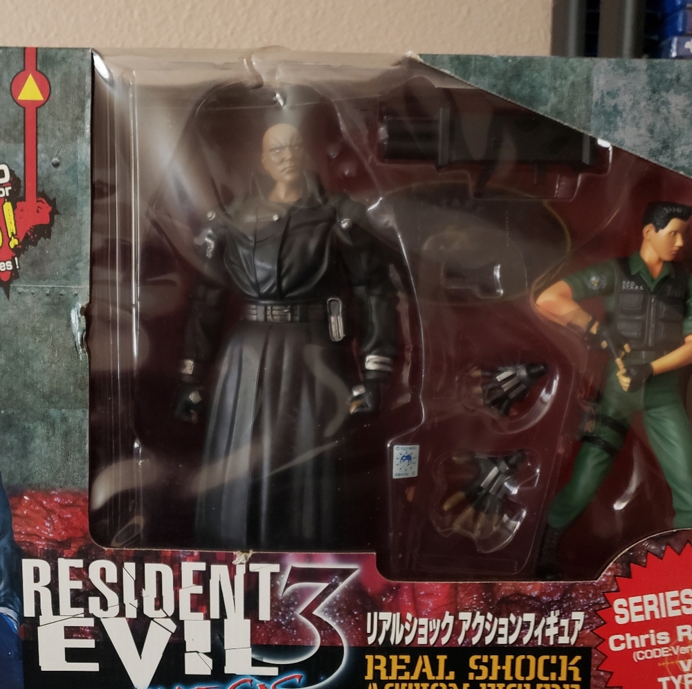 Rare Resident Evil Nemesis figures